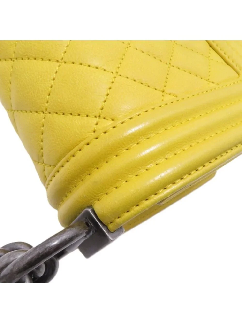 Chanel Boy 20 Quilted Chain Shoulder Yellow Silver Lambskin Bag
